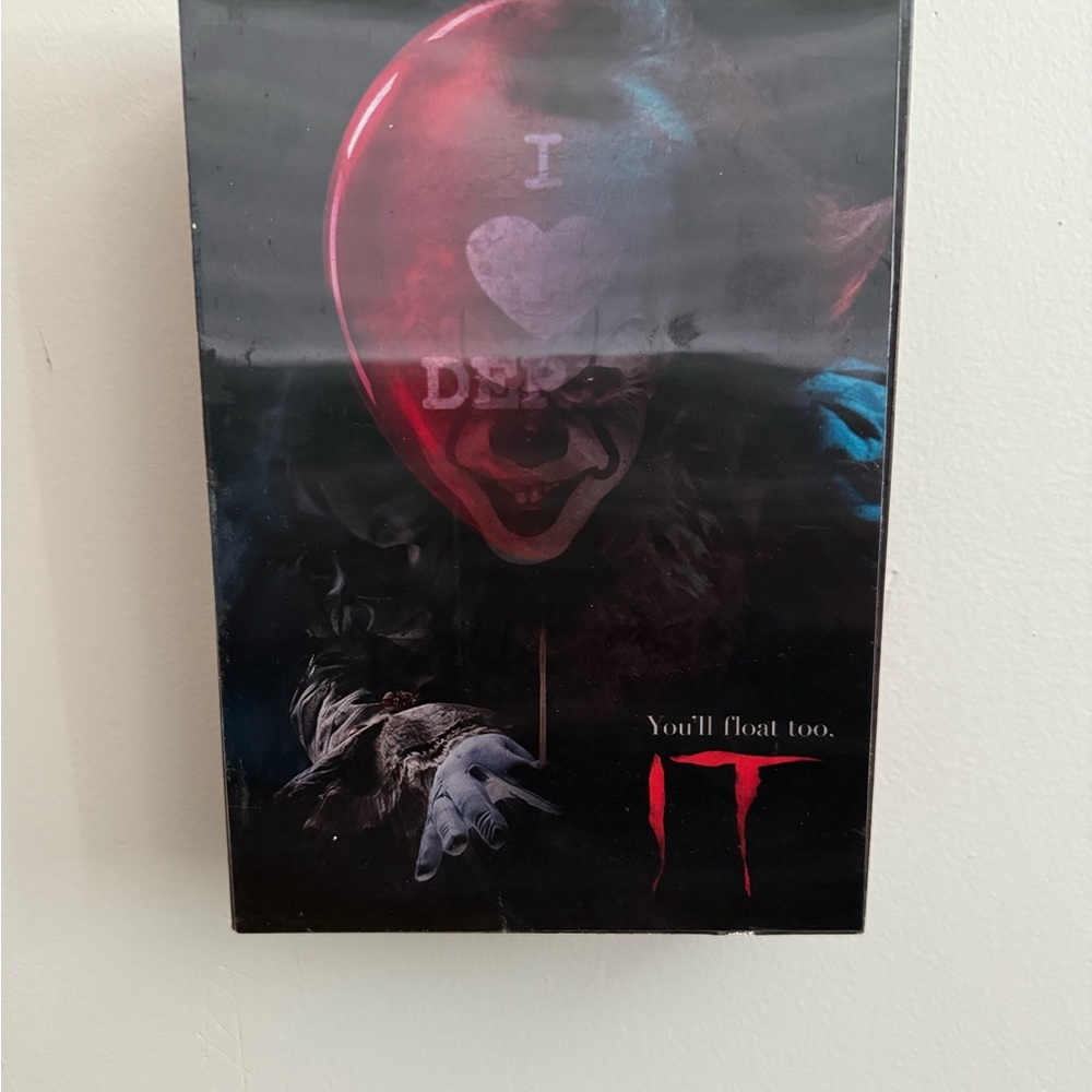 IT Movie Figurine - Sinister Clown Design